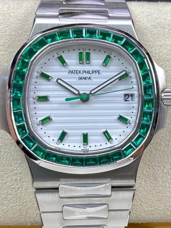 パテック フィリップ ノーチラス 5711 ダイヤモンド装飾モデル