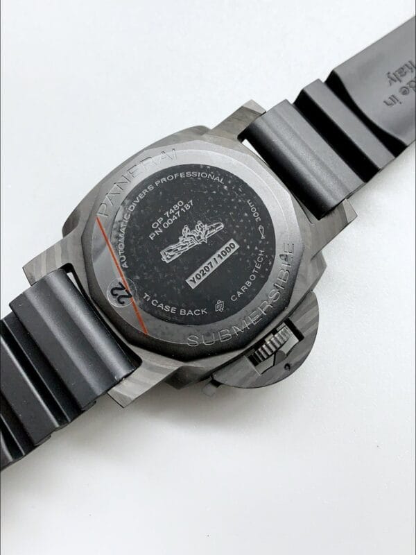 パネライ サブマーシブル PAM02231 カルボテック ウォッチ 42MM（1:1スーパークローン）