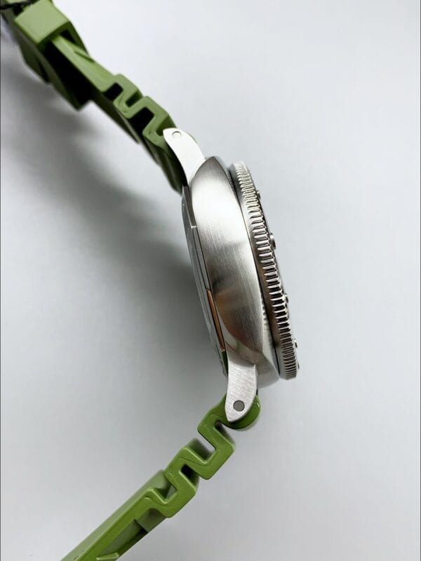 パネライ PAM001226 サブマーシブル クアランタクアトロ ビアンコ（1:1スーパークローン）