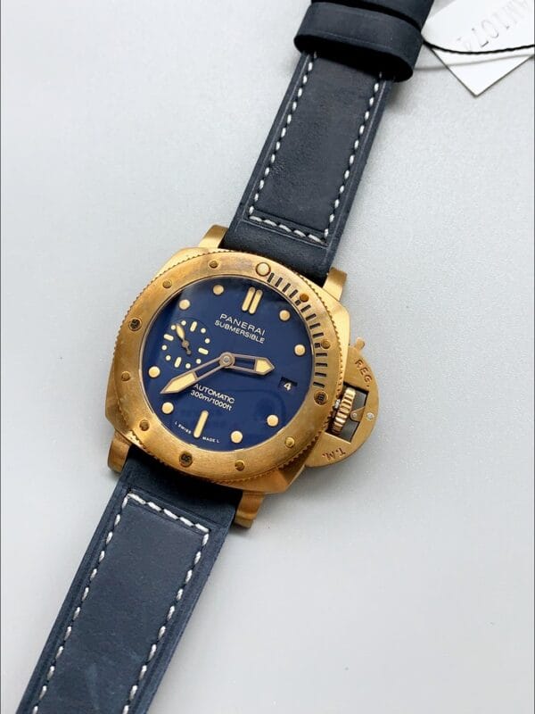 パネライ サブマーシブル PAM01074 ブルーアビッソ エディション ブルーダイヤル 42MM（1:1スーパークローン）