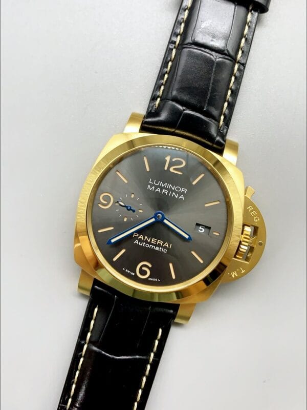 パネライ ルミノール マリーナ PAM1115 44mm イエローゴールド（1:1スーパークローン）