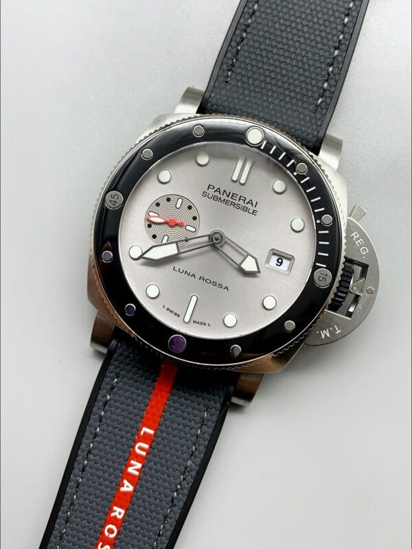 パネライ サブマーシブル クアランタクアトロ PAM1681 ルナロッサ 44MM（1:1スーパークローン）