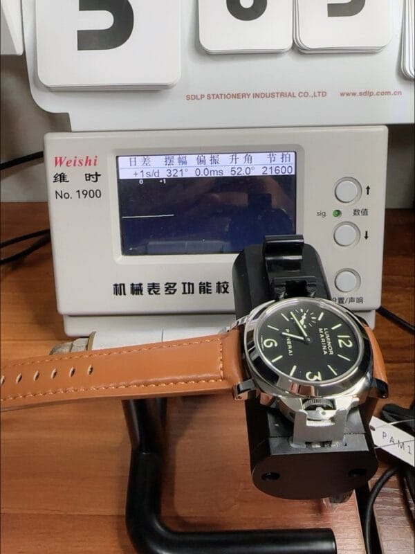 パネライ ルミノール PAM111 – スーパールミ夜光サンドイッチダイヤルマーカー（1:1スーパークローン）