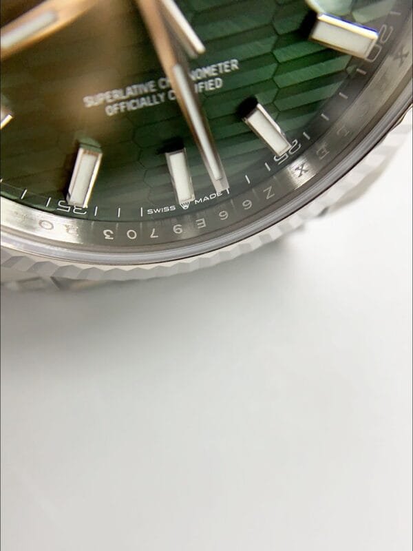 ロレックス デイトジャスト Cal.3235ムーブメント 904Lスチール 41MM – グリーンフルーテッドモチーフダイヤル（1:1スーパークローン）