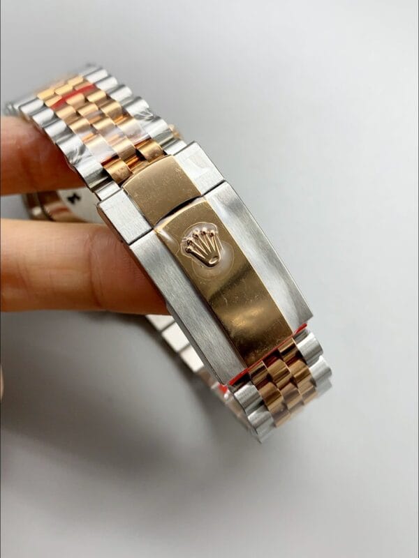 ロレックス デイトジャスト 41MM ツートーン ローズゴールドプレート フルーテッドダイヤル ウォッチ（1:1スーパークローン）
