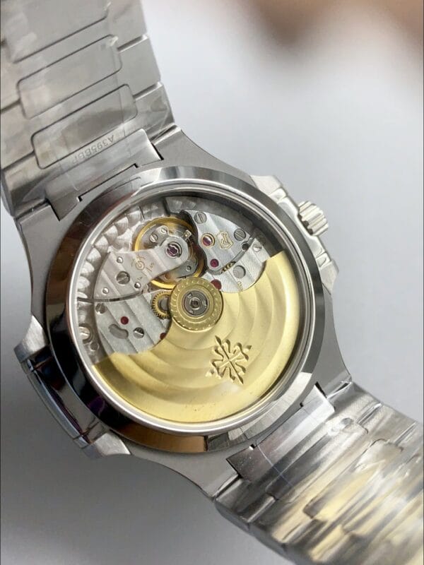 パテックフィリップ ノーチラス 7118 35MM 1:1 ステンレススチール グレーダイヤル（1:1スーパークローン）