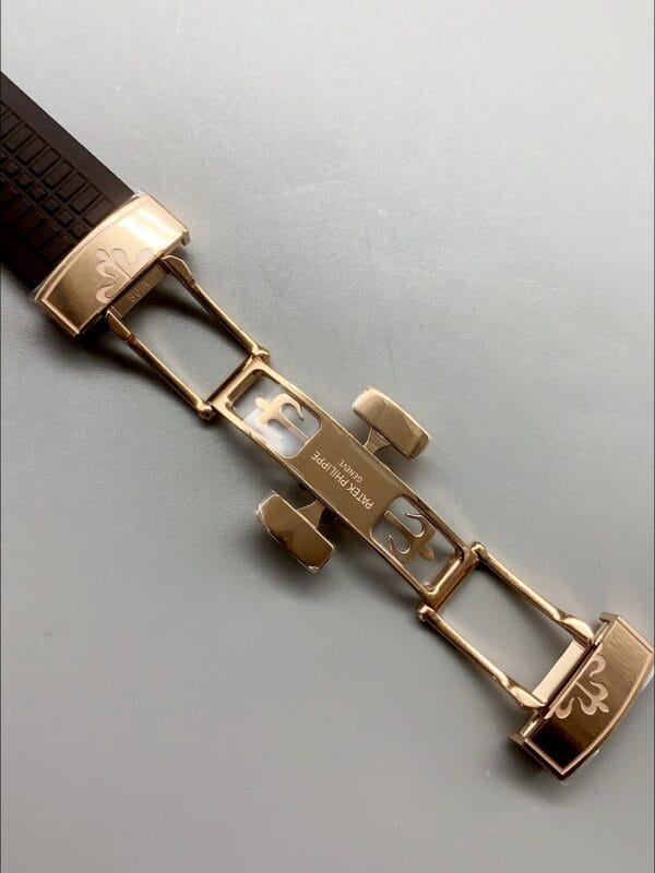 パテック・フィリップ アクアノート 5168G ブラウンダイヤル（1:1スーパークローン）