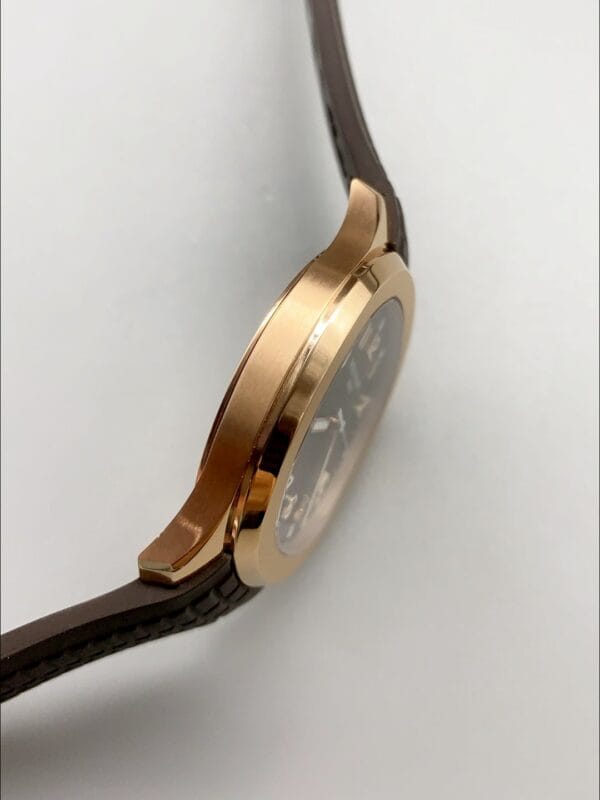 パテック・フィリップ アクアノート 5168G ブラウンダイヤル（1:1スーパークローン）