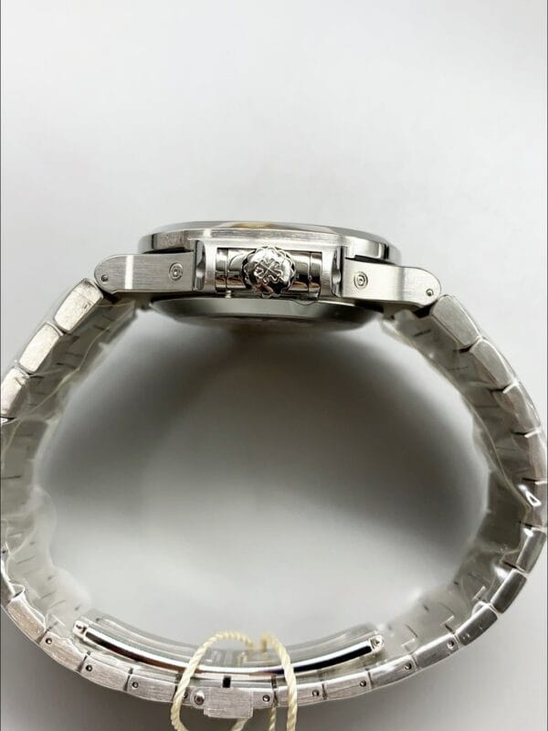 パテック フィリップ ノーチラス 5726A ホワイトダイヤル 2023年アップデート版（1:1スーパークローン）