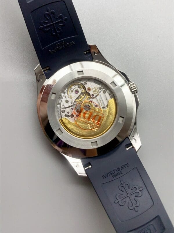 パテック・フィリップ アクアノート 5168G ブルーダイヤル（1:1スーパークローン）