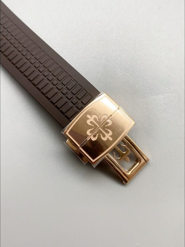 パテック・フィリップ アクアノート 5168G ブラウンダイヤル（1:1スーパークローン）