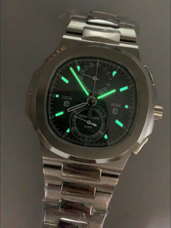 パテックフィリップ ノーチラス 5990/1A 904Lスチールケース グレーダイヤル（1:1スーパークローン）