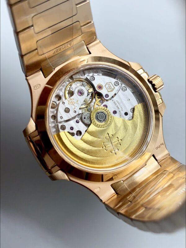 パテックフィリップ ノーチラス 7118R 35MM 1:1 ローズゴールド ホワイトダイヤル（1:1 スーパークローン）