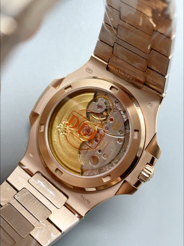 パテックフィリップ ノーチラス 5711/1R-001 ローズゴールド ブラウンダイヤル（1:1スーパークローン）