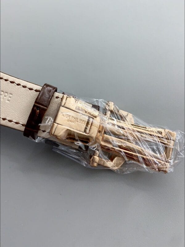 パテックフィリップ ノーチラス 5712/R グレーダイヤル レザーストラップ（1:1スーパークローン）