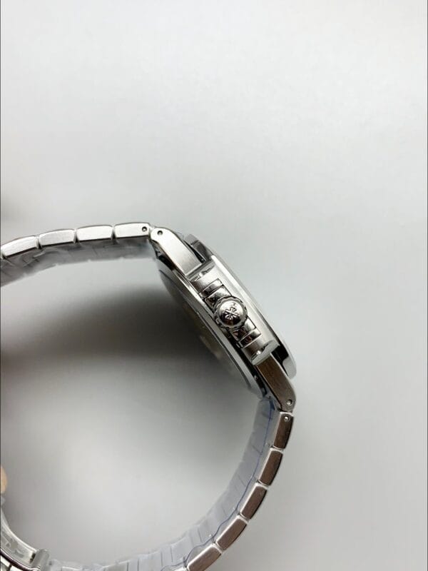 パテックフィリップ ノーチラス 7118 35MM ステンレススチール ホワイトダイヤル（1:1スーパークローン）