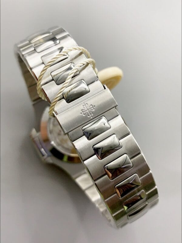 パテック フィリップ ノーチラス 5726A ブルーダイヤル 2023年アップデート版（1:1スーパークローン）