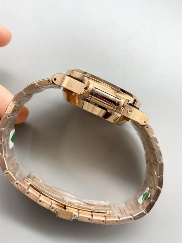 パテックフィリップ ノーチラス 5980/R ローズゴールド 904Lスチールケース ブラックダイヤル（1:1スーパークローン）