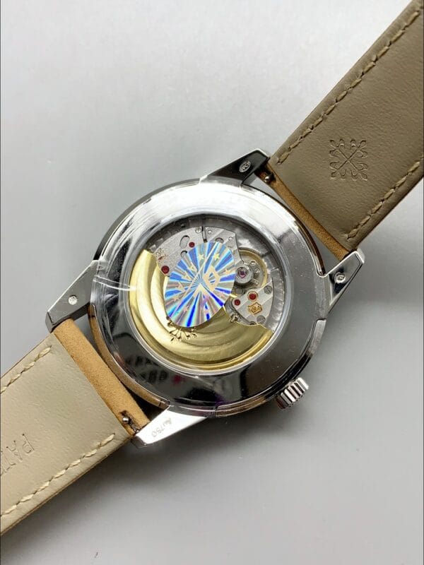 パテックフィリップ カラトラバ 5226G-001 904Lスチール レザーストラップ（1:1スーパークローン）