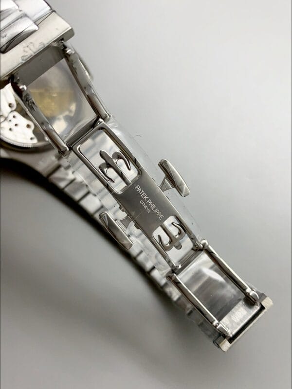 パテック フィリップ ノーチラス 5740 パーペチュアルカレンダー ステンレススチール ホワイトダイヤル（1:1スーパークローン）