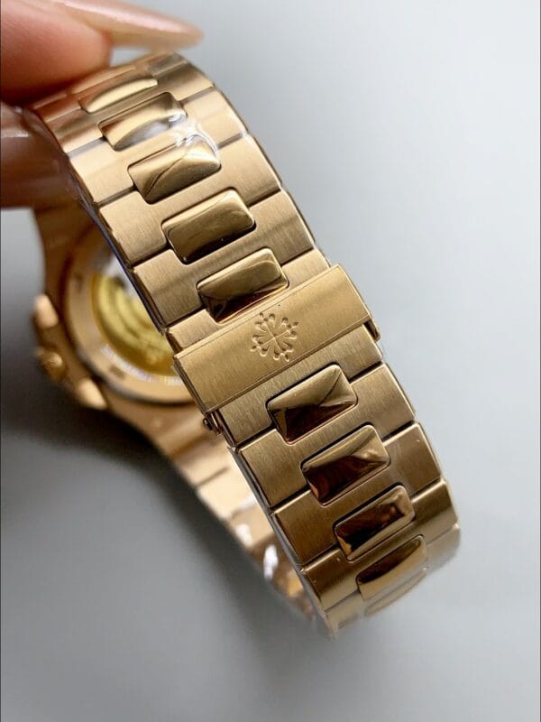 パテック フィリップ ノーチラス 5711/1R-001 ローズゴールド ブラウンダイヤル（1:1スーパークローン）