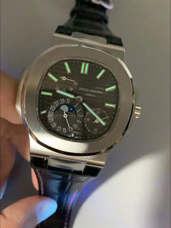 パテックフィリップ ノーチラス 5712/1A グレーダイヤル（1:1スーパークローン）