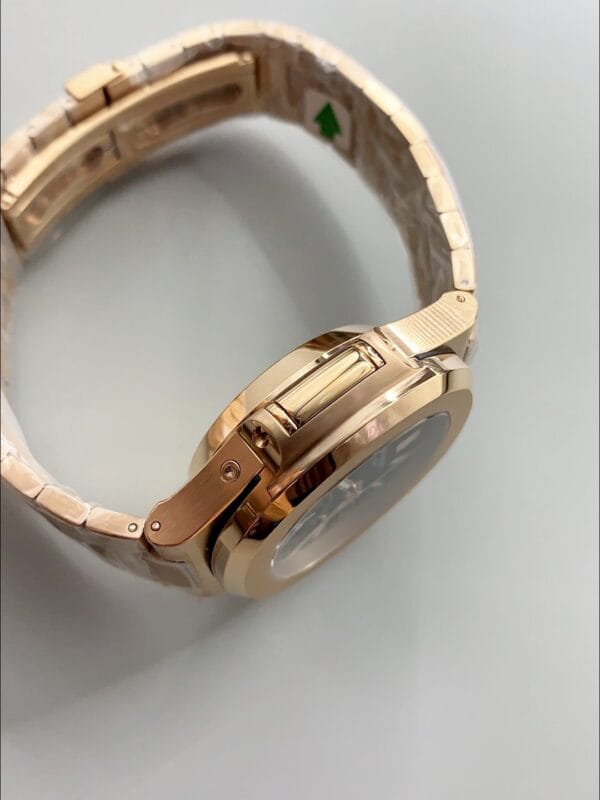 パテック フィリップ ノーチラス 5980/R ローズゴールド 904Lスチールケース ブラックダイヤル（1:1スーパークローン）