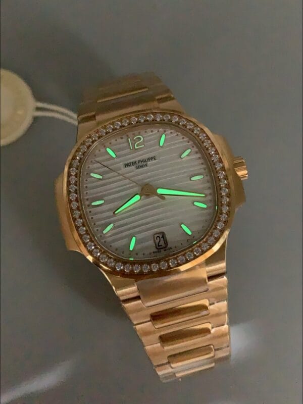 パテック フィリップ ノーチラス 7118R 35MM ローズゴールド ホワイトダイヤル（1:1スーパークローン）