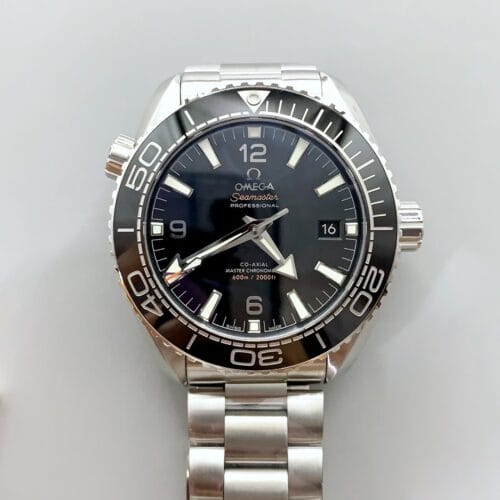 1:1 スーパークローン Omega Chieftain シリーズ ブラックセラミック オーシャンユニバース 600m 品質レビュー