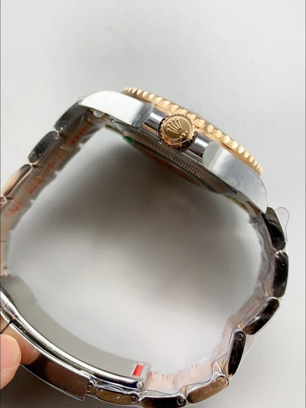 ロレックスGMTマスターII機械式腕時計M126711（1:1スーパークローン）