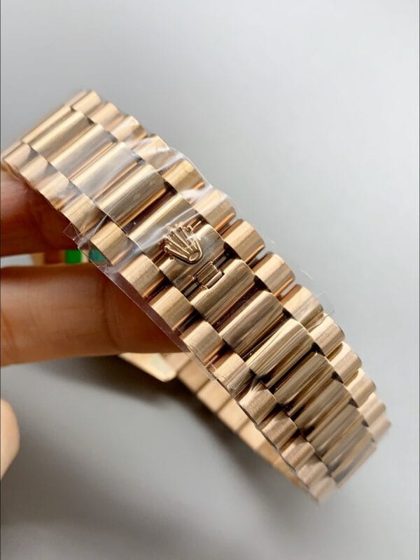 ロレックス デイデイト 40mm グリーンダイヤル ローズゴールドブレスレット（1:1スーパークローン）