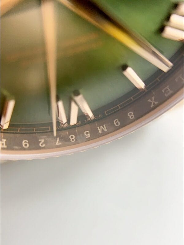 ロレックス デイデイト 40mm グリーンダイヤル ローズゴールドブレスレット（1:1スーパークローン）