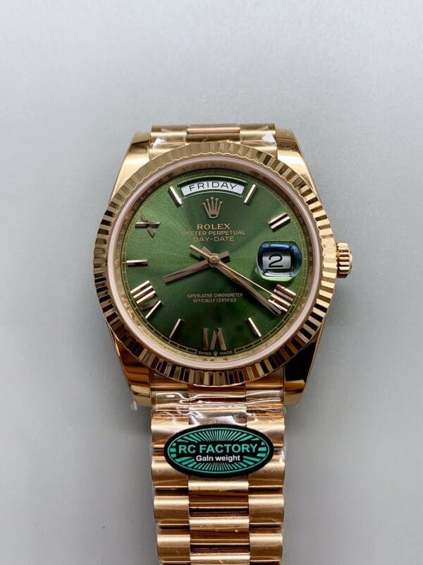 ロレックス デイデイト 40mm グリーンダイヤル ローズゴールドブレスレット（1:1スーパークローン）