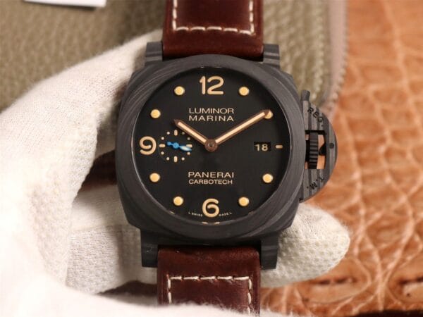 パネライ ルミノール マリーナ PAM661 カーボテック – 1:1 スーパークローン