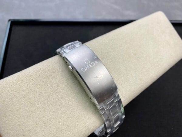 1:1スーパークローン オメガ シーマスター ダイバー300M 42mm ホワイトダイヤル