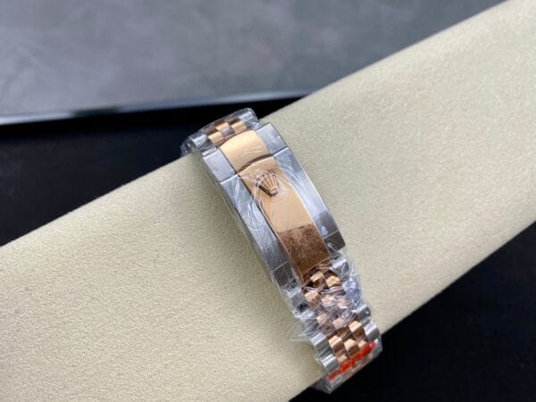 1:1スーパークローン ロレックス デイトジャスト 36mm & 41mm ウィンブルドンダイヤル：Ref. 126334