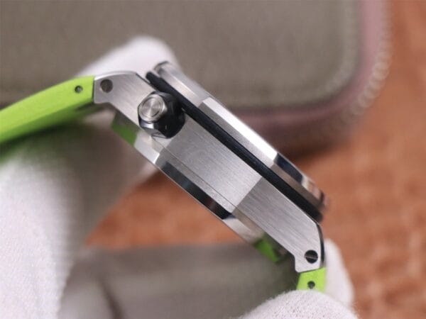 オーデマ ピゲ ロイヤルオーク オフショア ダイバー クロノグラフ 26703ST.OOO 1:1スーパークローン