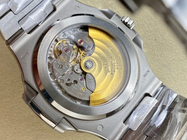 1:1スーパークローン パテック・フィリップ 5811G ノーチラス