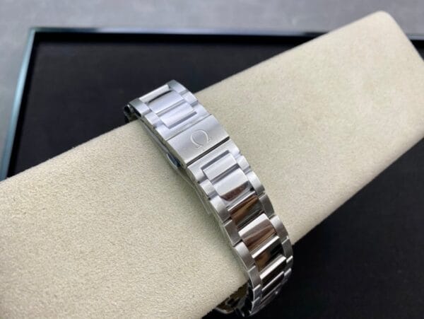 オメガ シーマスター アクアテラ 150M コーアクシャル マスタークロノメーター