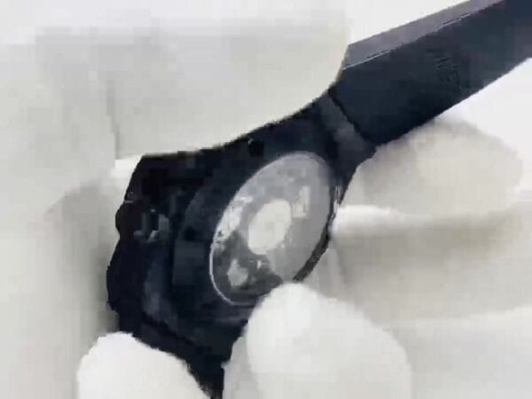 ウブロ カーボンファイバー