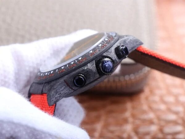 ロレックス デイトナ CHRONUSART 鍛造カーボンケース 1:1 スーパークローン