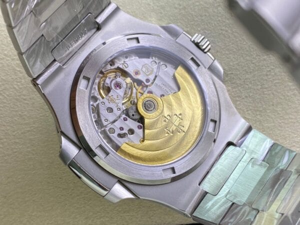 パテック フィリップ ノーチラス 5711/1300A-001