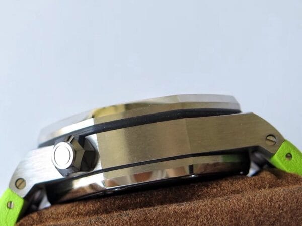 オーデマ ピゲ ロイヤルオーク オフショア ダイバー 26703 1:1スーパークローン