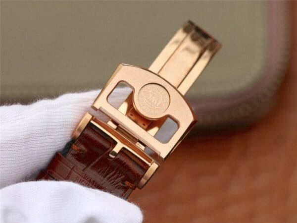 1:1スーパークローン IWC ビッグパイロット アニュアルカレンダー IW503502