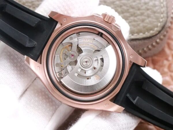 1:1スーパークローン ロレックス ヨットマスター40 オイスター 40MM 18Kエバーローズ