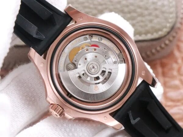1:1スーパークローン ロレックス ヨットマスター40 オイスター 40MM 18Kエバーローズ