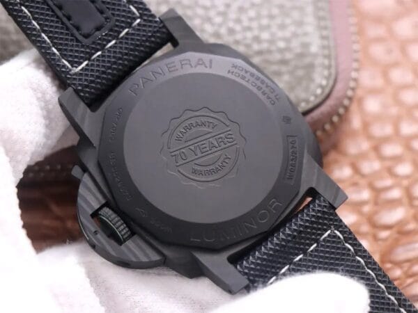 パネライ ルミノール PAM 1118 – 1:1スーパークローン