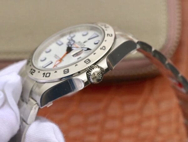 1:1スーパークローン ロレックス エクスプローラーII – 42MM