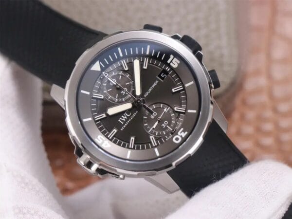 1:1 スーパークローン IWC「シャーク」スペシャルエディション