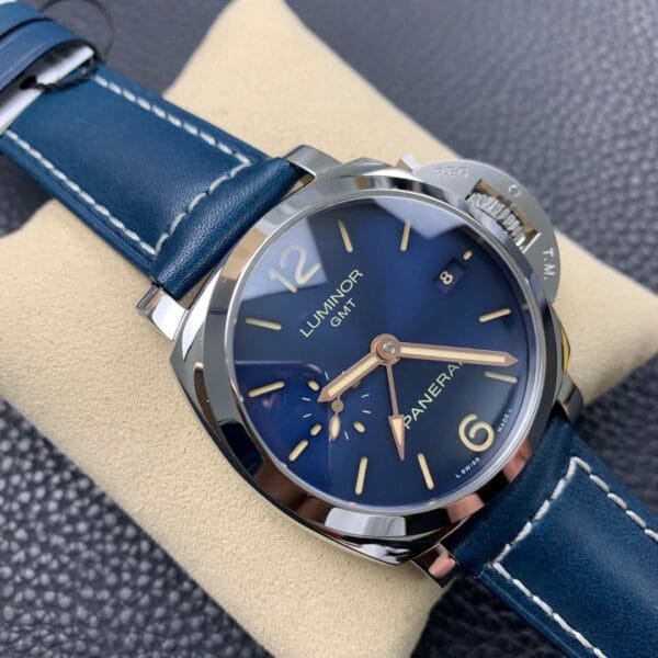 1:1スーパークローン パネライ ルミノール1950 3デイズGMTオートマティック PAM 688